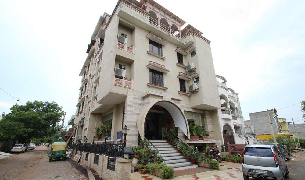 Oyo Flagship Hotel Rudra Palace Agra  Esterno foto