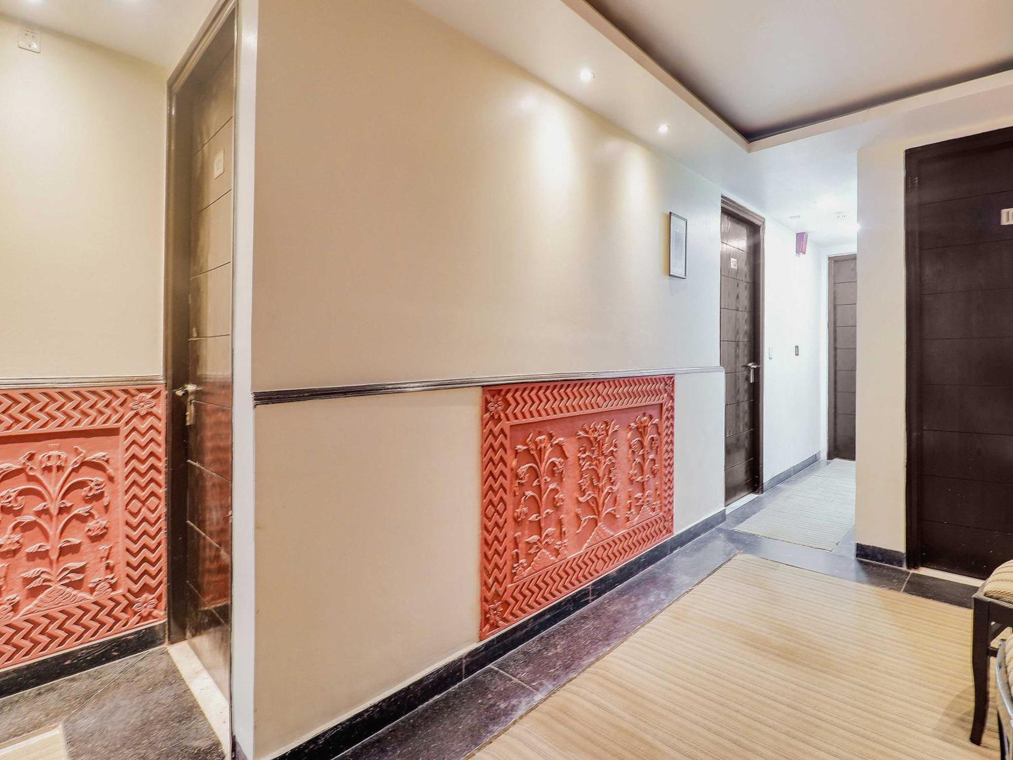 Oyo Flagship Hotel Rudra Palace Agra  Esterno foto