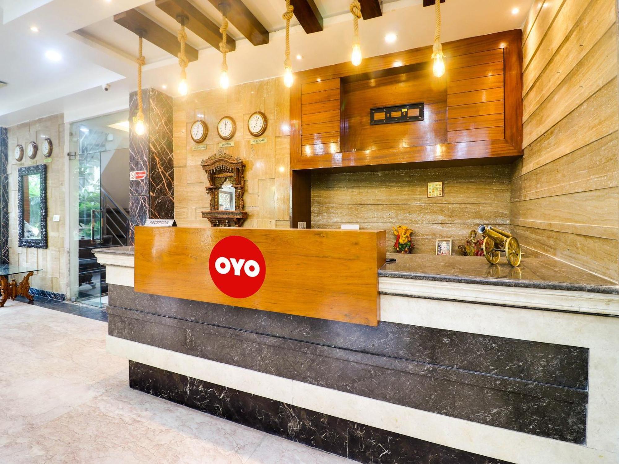 Oyo Flagship Hotel Rudra Palace Agra  Esterno foto