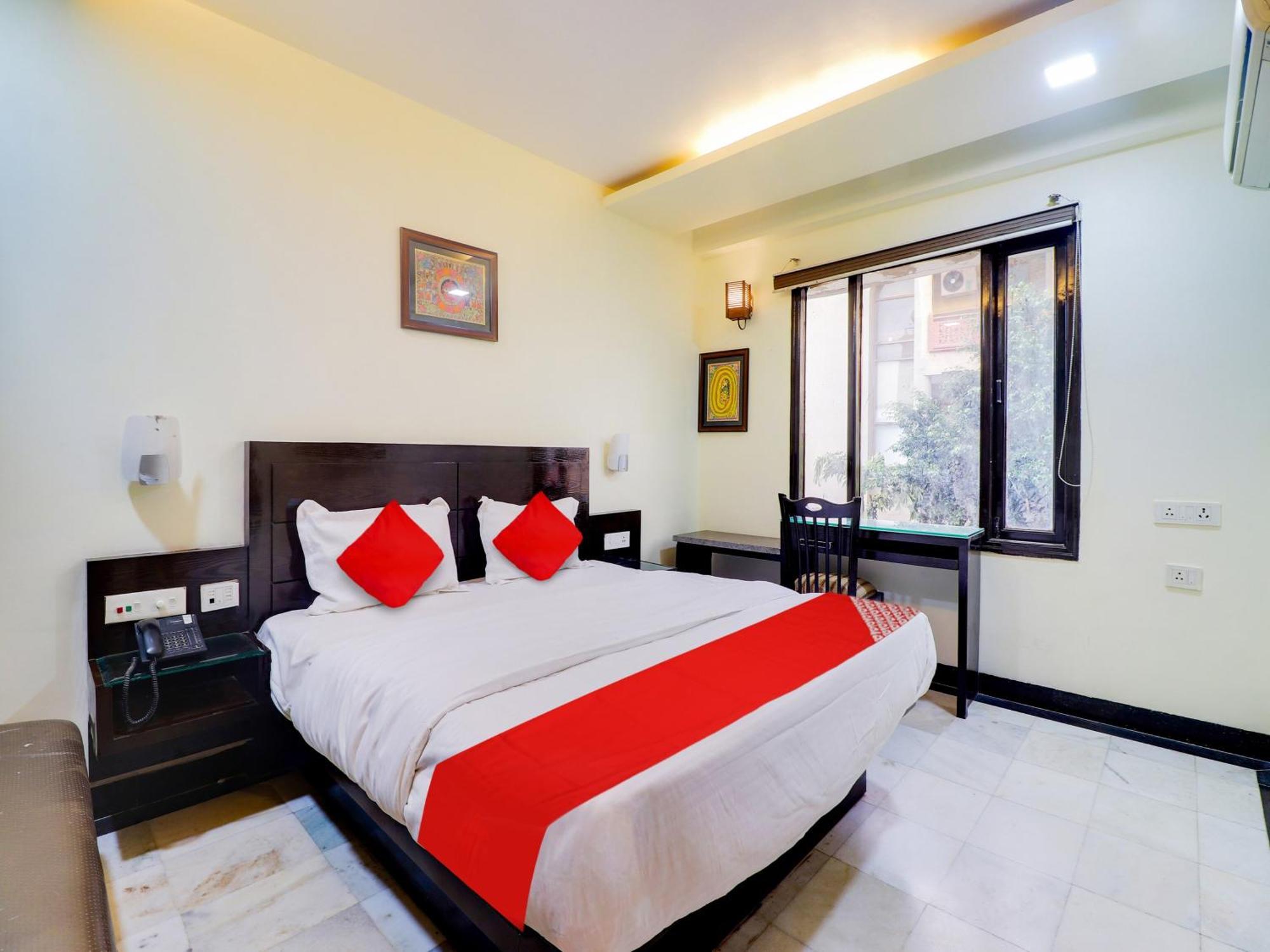 Oyo Flagship Hotel Rudra Palace Agra  Esterno foto